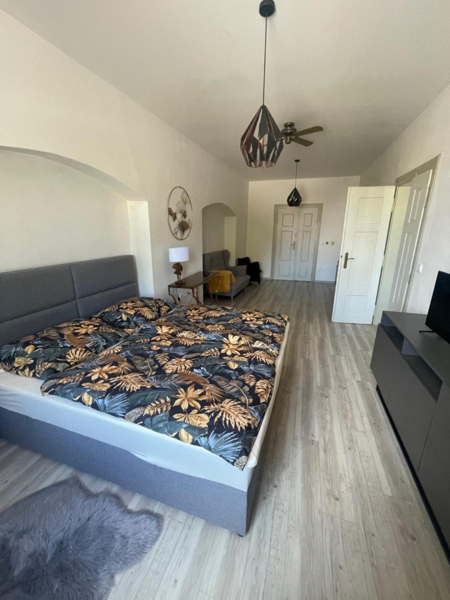 Apartman 184 - Vysoké Mýto Esterno foto